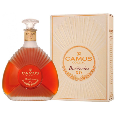 Коньяк Camus XO Borderies in gift box 0,7 л фото