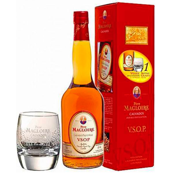 Кальвадос Pere Magloire VSOP with a glass in gift box 0,7 л фото