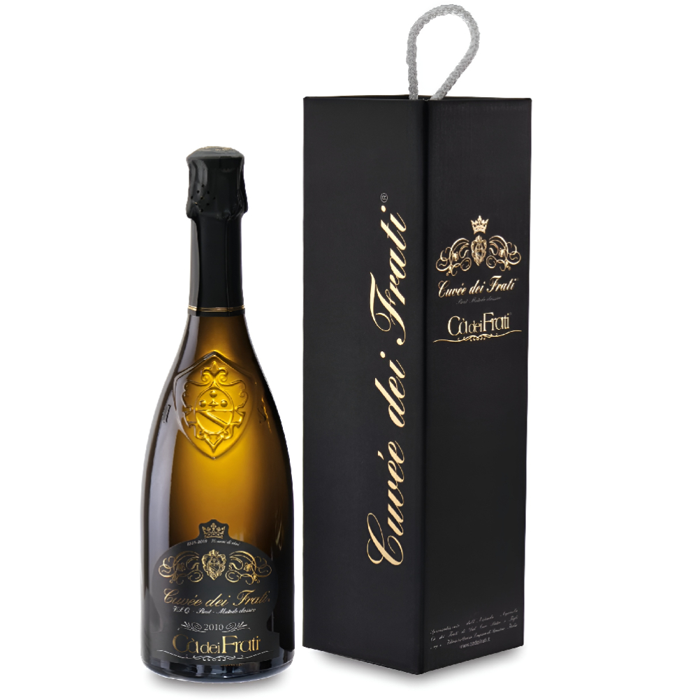 Вино игристое Белое Брют Ca' dei Frati Cuvee dei Frati Metodo Classico Brut in gift box 2023 0,75 л фото