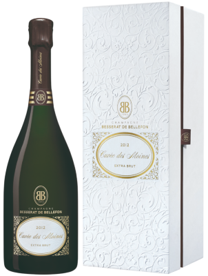 Вино игристое Besserat de Bellefon Cuvee des Moines Champagne in gift box 2012 0,75 л фото
