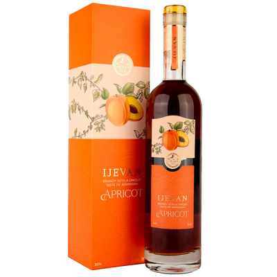 Бренди Ijevan Apricot 7 years in gift box 0,5 л фото