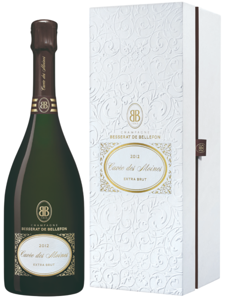 Вино игристое Besserat de Bellefon Cuvee des Moines Champagne in gift box 2012 0,75 л фото