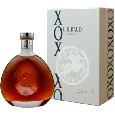 Коньяк Lheraud XO Petite Champagne in gift box 1,5 л фото