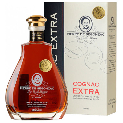 Коньяк Pierre de Segonzac Extra Tres Vieille Reserve Grande Champagne in gift box 0,70 л фото