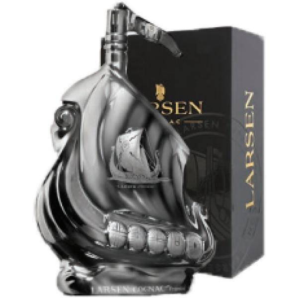 Коньяк Larsen Viking Ship Platinum Fine Champagne in gift box 0,7 л фото