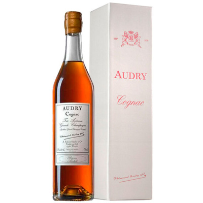 Коньяк Audry Reserve Arisitide Tres Ancienne Grande Champagne in gift box 0,70 л фото