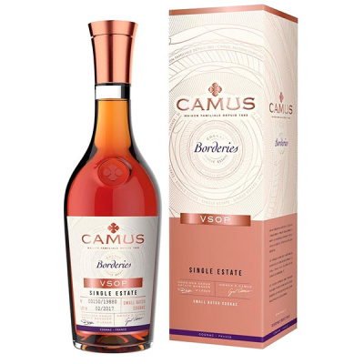 Коньяк Camus VSOP Borderies in gift box 0,70 л фото