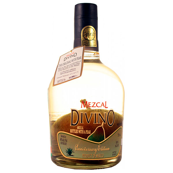 Мескаль Divino Joven with a Pear 0,75 л фото