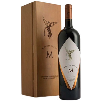 Вино Красное Сухое Montes Alpha M Valle de Colchagua in wooden box 2020 1,5 л фото
