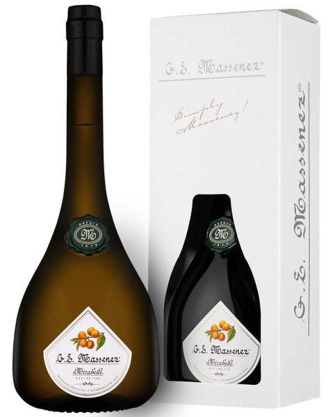 Бренди G. E. Massenez Eau-De-Vie Mirabelle in gift box 0,7 л фото