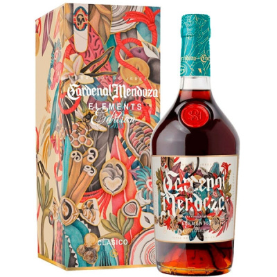 Бренди Cardenal Mendoza Solera Gran Reserva Brandy de Jerez Elements Edition in gift box 0,7 л Бренди Cardenal Mendoza Solera Gran Reserva Brandy de Jerez Elements Edition in gift box 0,7 л фото