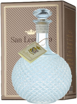 Граппа San Leonardo Bianca in gift box 0,5 л фото