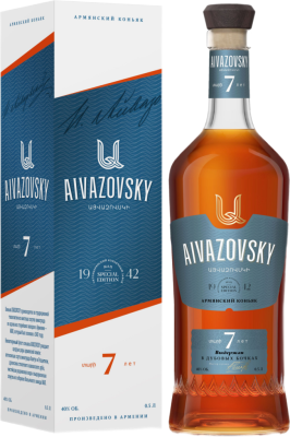 Коньяк Aivazovsky 7 Years Old in gift box 0,5 л фото