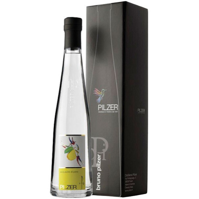 Аквавит Pilzer Acquavite di Pere Williams Trentino in gift box 0,50 л фото