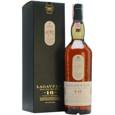 Виски Lagavulin 16 years old Single Malt Islay in gift box 0,75 л фото