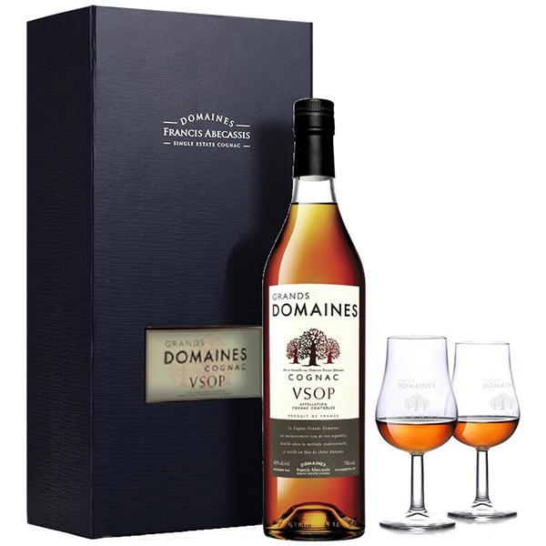 Коньяк Grands Domaines VSOP with 2 glasses in gift box 0,7 л фото