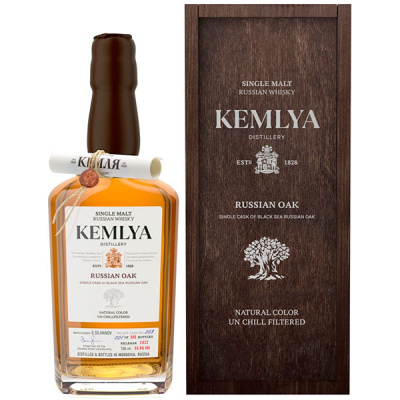 Виски Kemlya Russian Oak Single Malt Single Cask in wooden box 0,7 л фото