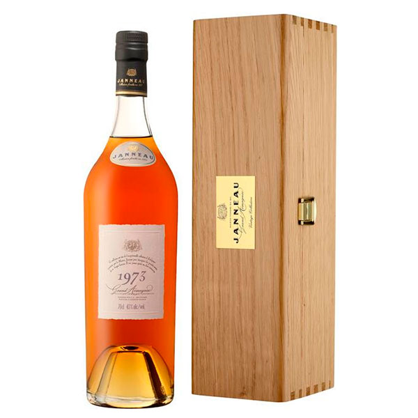 Арманьяк Janneau Vintage Collection in wooden box 1973 0,7 л фото