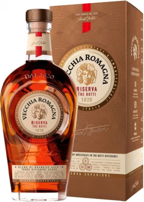 Бренди Vecchia Romagna Riserva Tre Botti in gift box 0,7 л фото