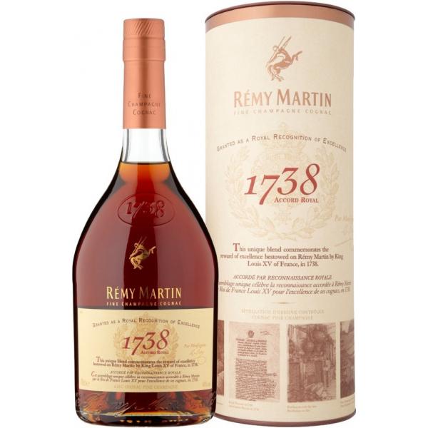 Коньяк Remy Martin 1738 Accord Royal in tube 0,7 л фото