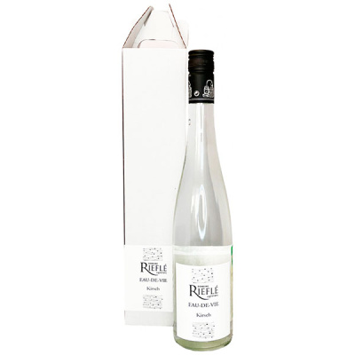 Бренди Domaine Riefle Eau-de-Vie Кirsch in gift box 0,70 л фото