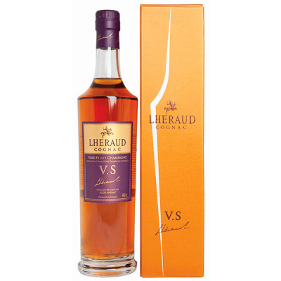 Коньяк Lheraud VS Petite Champagne in gift box 0,70 л фото