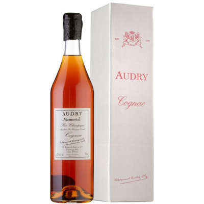 Коньяк Audry Memorial Fine Champagne in gift box 0,7 л фото