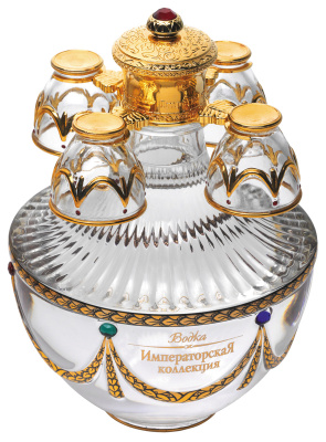 Водка Imperial Collection Faberge Egg Diamond in wooden box 0,7 л фото