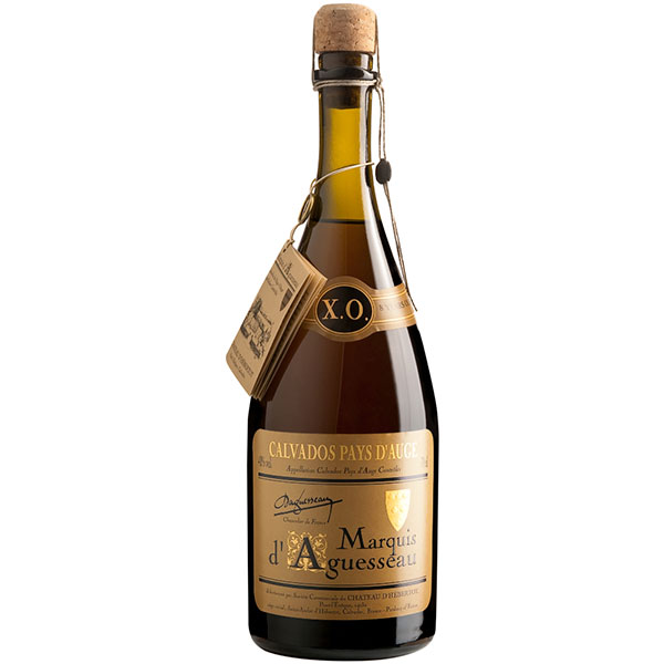 Кальвадос Marquis d'Aguesseau XO 8 ans Pay d'Auge 0,70 л фото