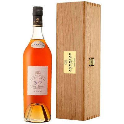 Арманьяк Janneau Vintage Collection in wooden box 1978 0,7 л фото