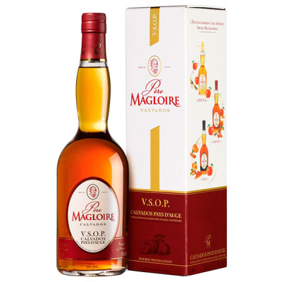 Кальвадос Pere Magloire VSOP Pays d'Auge in gift box 0,70 л фото