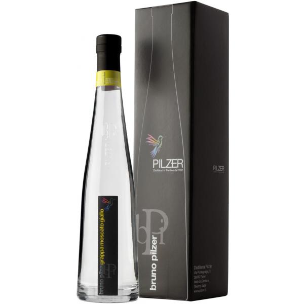 Граппа Pilzer Moscato Giallo in gift box 0,5 л фото