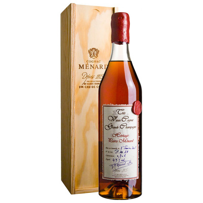 Коньяк Menard Tres Vieux Grande Champagne in wooden box 0,70 л фото