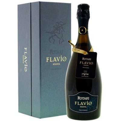 Вино игристое Белое Брют Rotari Flavio Riserva Brut Trento in gift box 2016 0,75 л фото