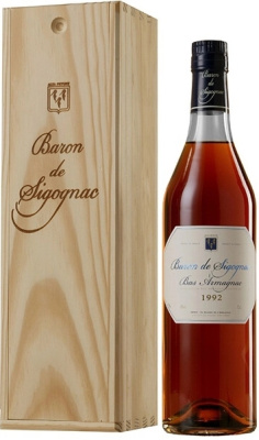 Арманьяк Baron de Sigognac Bas-Armagnac in wooden box 1992 0,7 л фото