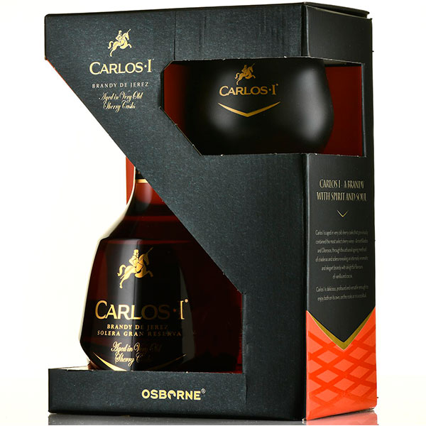 Бренди Osborne Carlos I Solera Gran Reserva Brandy de Jerez with a glass in gift box 0,7 л фото