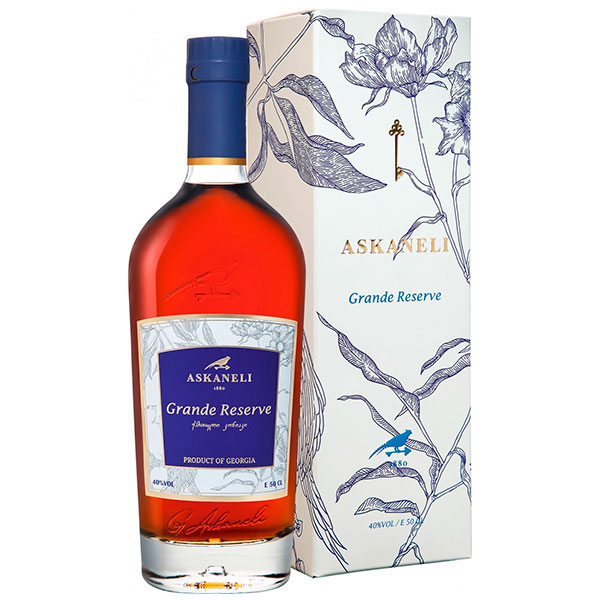 Бренди Askaneli Grande Reserve 7 Years Old in gift box 0,5 л фото