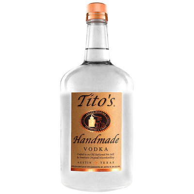 Водка Tito's 1,75 л фото