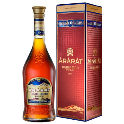 Коньяк Ararat Akhtamar 10 years in gift box 0,5 л фото