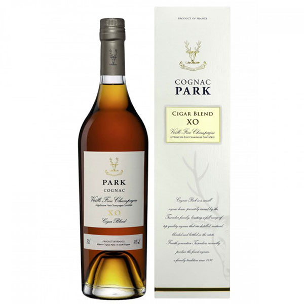 Коньяк Park Cigar Blend XO Vieille Fine Champagne in wooden box 0,7 л фото