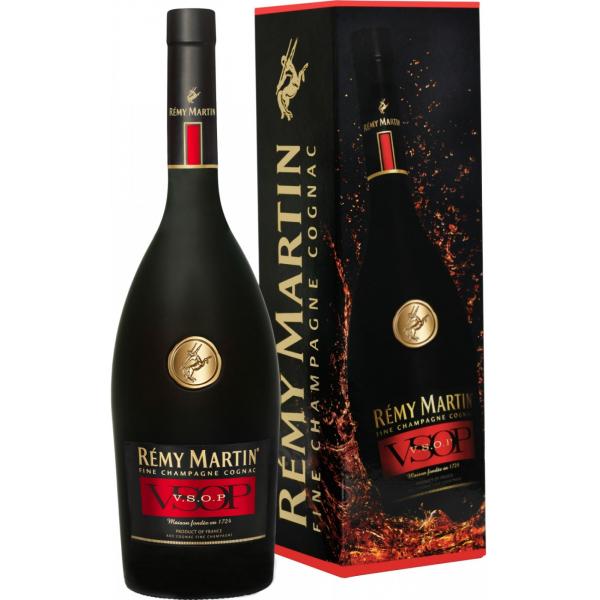 Коньяк Remy Martin VSOP Fine Champagne in gift box 0,7 л фото