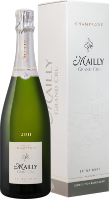 Вино игристое Белое Экстра Брют Mailly Grand Cru Extra Brut Millesime Champagne in gift box 2019 0,75 л фото