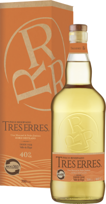 Водка Tres Erres Rezervado 0,7 л фото