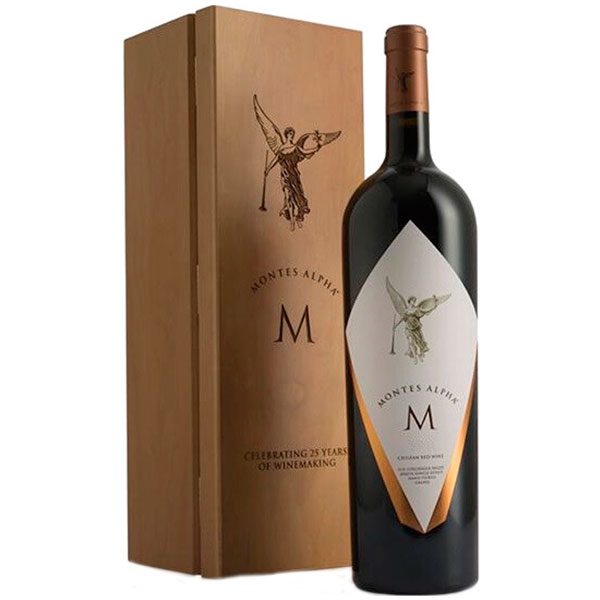 Вино Красное Сухое Montes Alpha M Valle de Colchagua in wooden box 2020 1,5 л фото