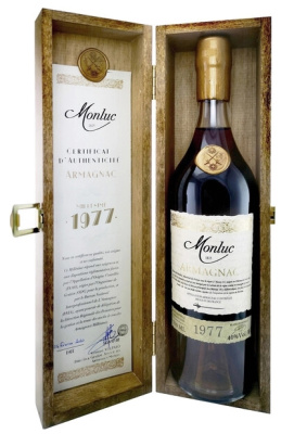 Арманьяк Monluc in wooden box 1977 0,7 л фото