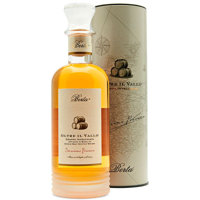 Граппа Berta Oltre il Vallo in tube 0,7 л фото