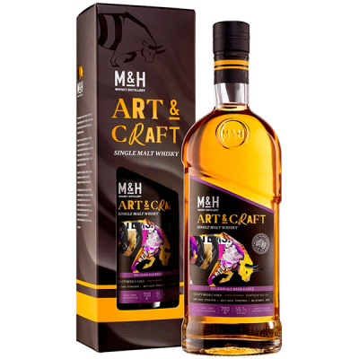 Виски M&H Art & Craft Belgian Ale Beer Casks Single Malt in gift box 0,7 л фото