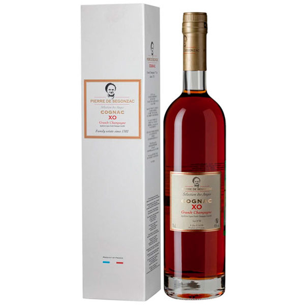 Коньяк Pierre de Segonzac Selection des Anges XO Grande Champagne in gift box 0,70 л фото