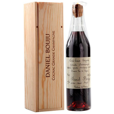 Коньяк Daniel Bouju Tres Vieux Grande Champagne in wooden box 0,70 л фото