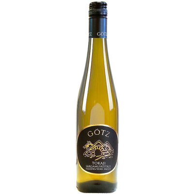 Вино Белое Полусладкое Gotz Tokaji Sargamuskotaly Semi-Sweet 2022 0,5 л фото